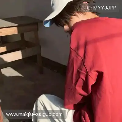 祁里舰